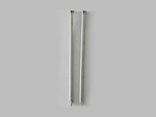 Galvanized casing nails
