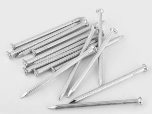 Galvanized steel common nails